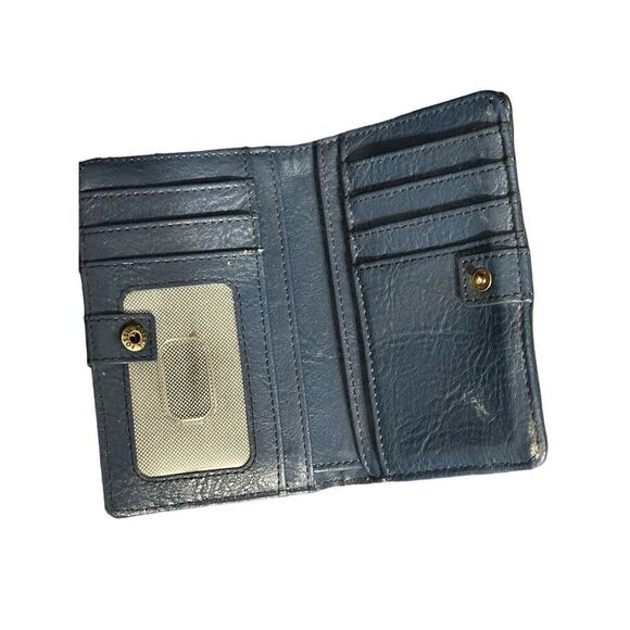 Nice blue Fossil Liza Multifunction wallet preowned condition - Picture 4 of 6